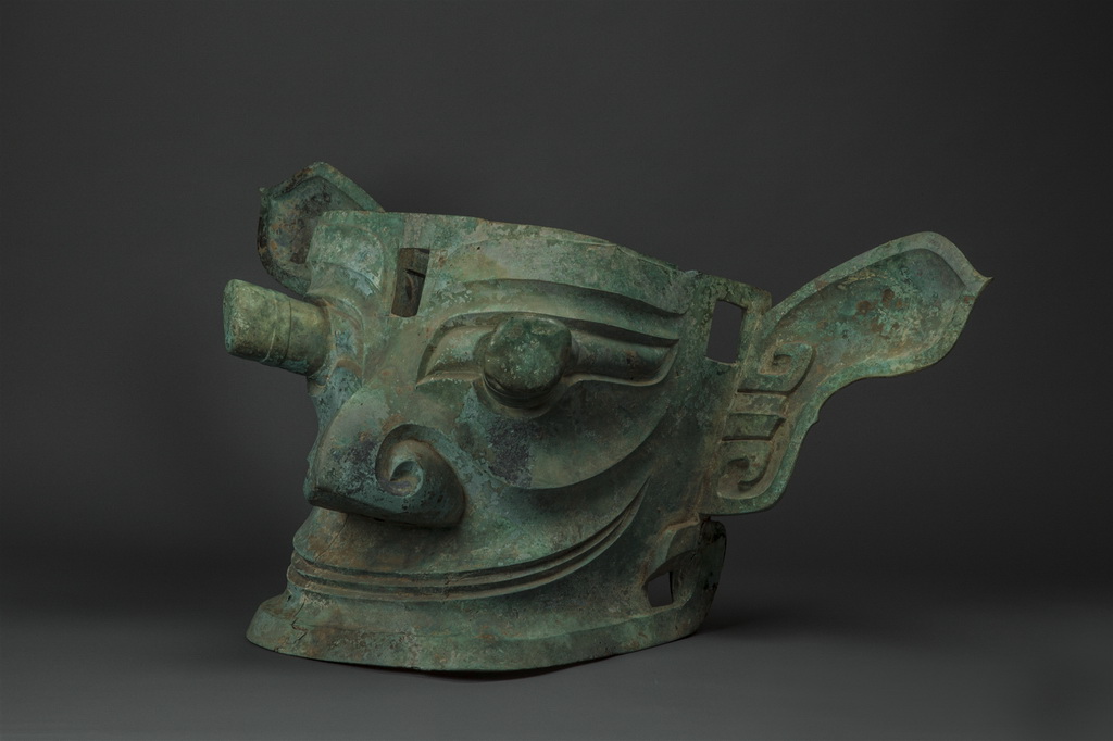 這是三星堆青銅縱目面具（資料照片）。