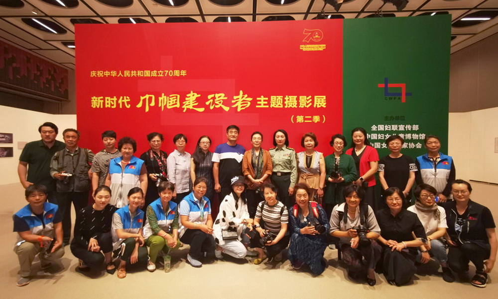 1.r펽O}zӰչ(ڶ)ھ_Ļ׿ z