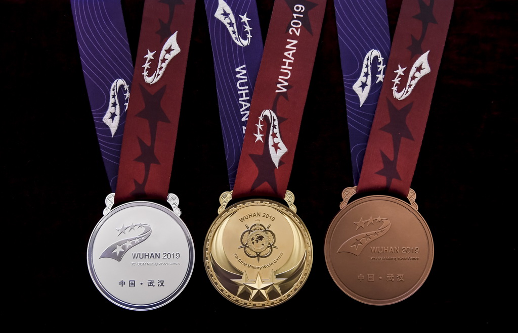 2019��10��10�������ߌ�����܊���\�ӕ���ί������h�e�����l�����������˱���܊�\���������������C�����Y��܊�\�����ơ���ƽ���x֮�ǡ���܊�\���������v�w������ʽ�������@��10��10���Ĕz�ı���܊�\���y�Ʊ���D������������D�����~�Ʊ���D�����������ң������A��ӛ�� ���� �z