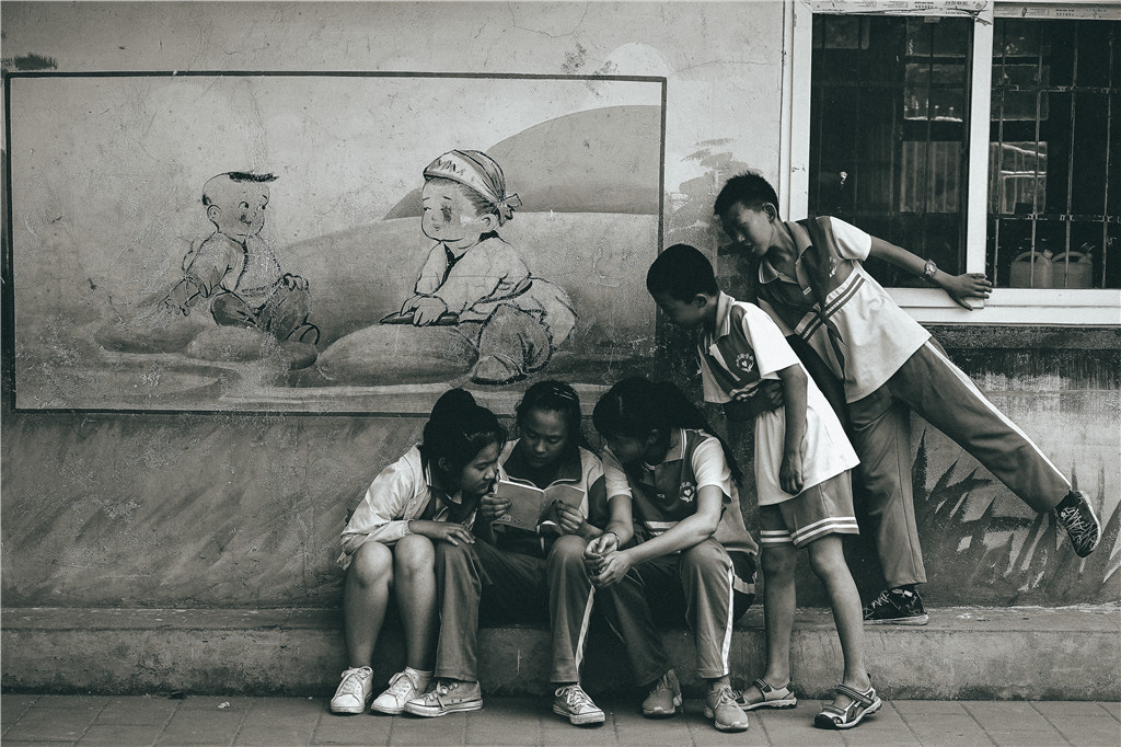 ngϢzӰ׿ԣ壩ӰWУ^ж꼉