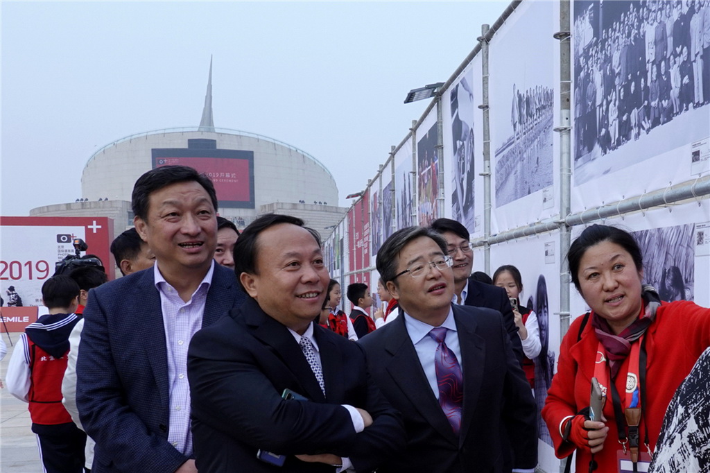 3.ίѲҕTĻaIM÷^չ[ Ε z