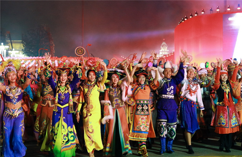 46.2019101cףA񹲺͇70g찲TVe һ~ z