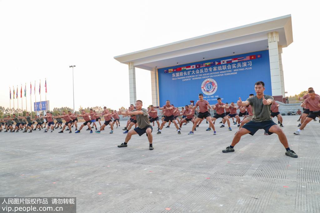 �|�˷��L�U������֌��ҽM�ό���������̩�ɇ����ݱ����A��Ӗ����Ӱ��15��