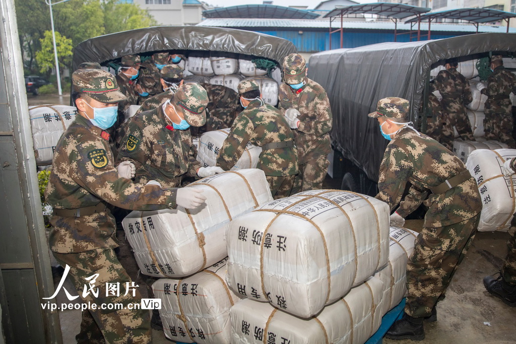 �ό����侯�ٱ��o�����\������ؾ�Ԯ���Y��4��