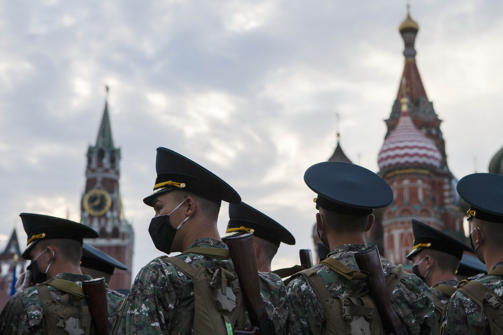 6��18������������ڶ��_˹�׶�Ī˹�ƅ���醱�ʽ������