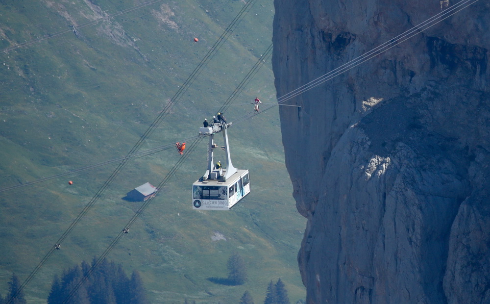 623һ݆TʿRρɽs