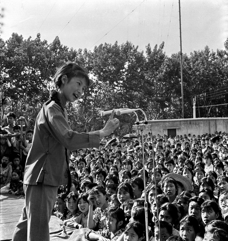 19.1972ͨСtڏVtӛf z