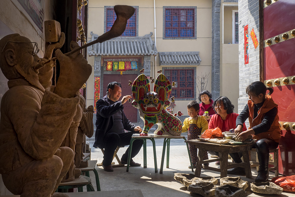 20183ϝhԺ龫ϊyPܼȡ˹ŴʯꮋʹCеļyΑB֫E䏈ɫrG˂ϲ