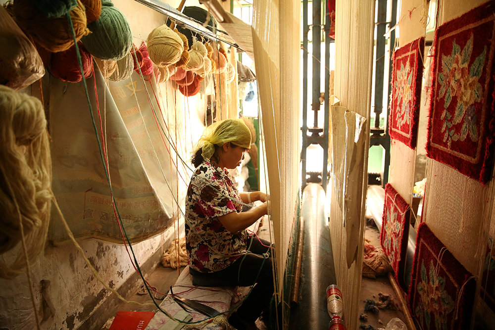 201986펽ؚ܇gŮڳп̺̺EĹռ̺a80%Ҫؾ׹ƷӵLl{DòͬɫʵĽzڽϴYС½ؽqһq^һźʹǰ󽛾һļyٴ^һlƵFĴ򉺌@һб㿗