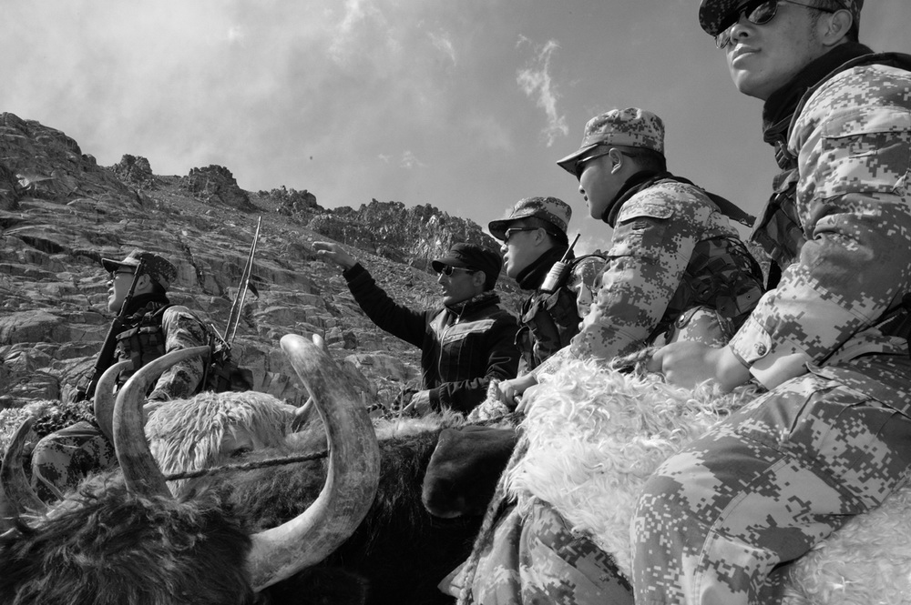 新疆軍區某邊防團爺孫三代護邊在高原