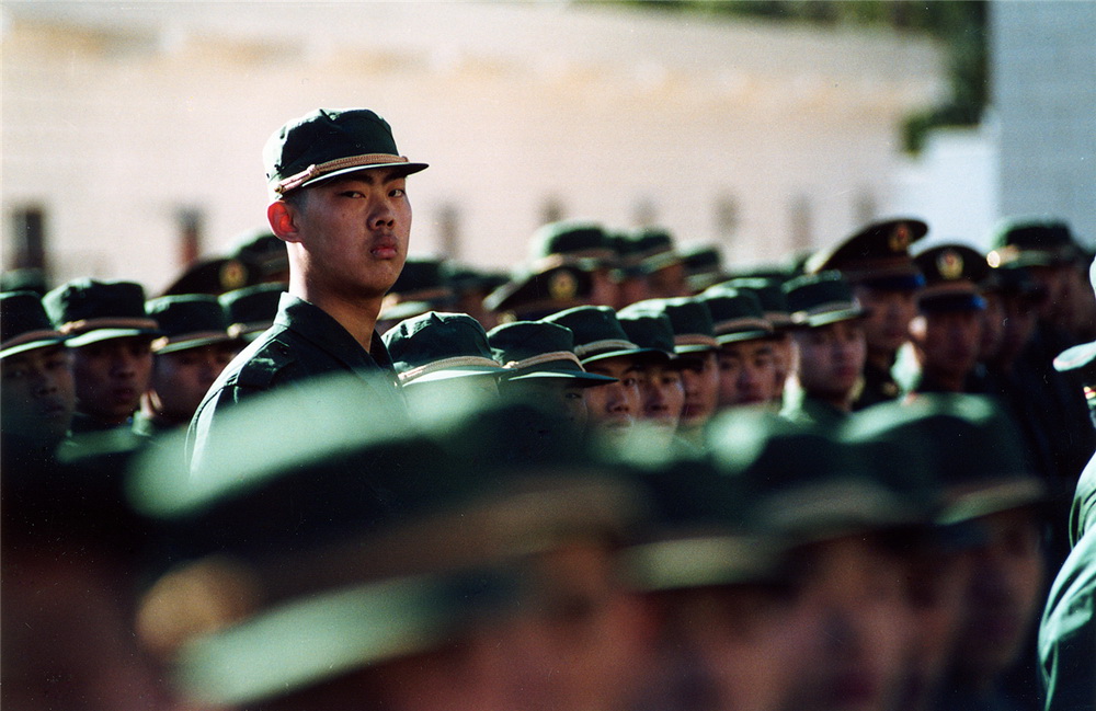 《小名叫柱子的新兵》劉海山 攝
