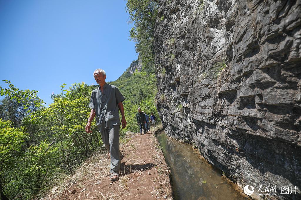 825ꅢc˂FʡP^C悽^悽MѲ