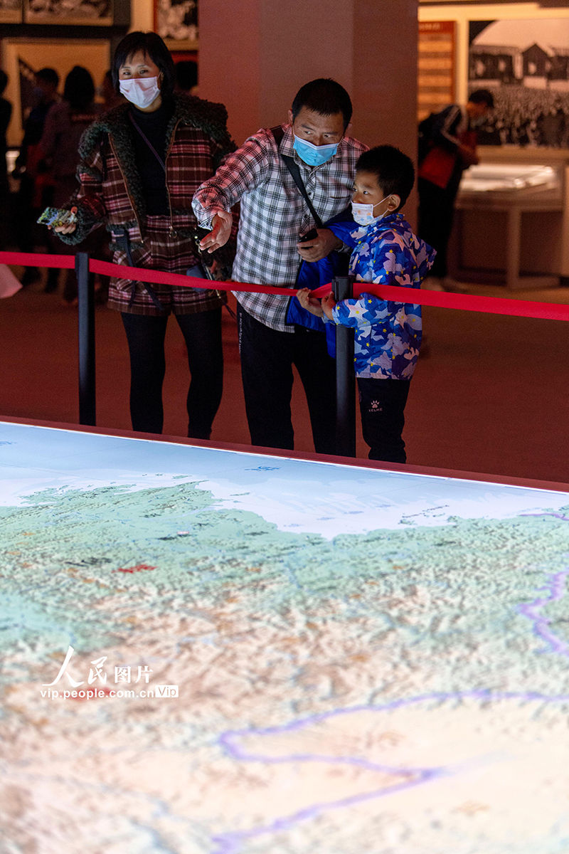 oЇ־Ը܊Ԯ70}չ[򹫱_š18