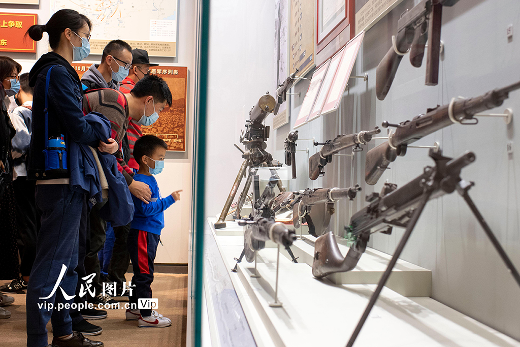 oЇ־Ը܊Ԯ70}չ[򹫱_š16