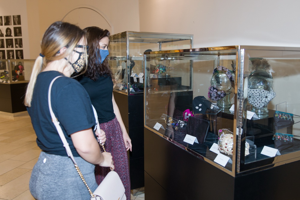 1112_˹˂^֕rչ[