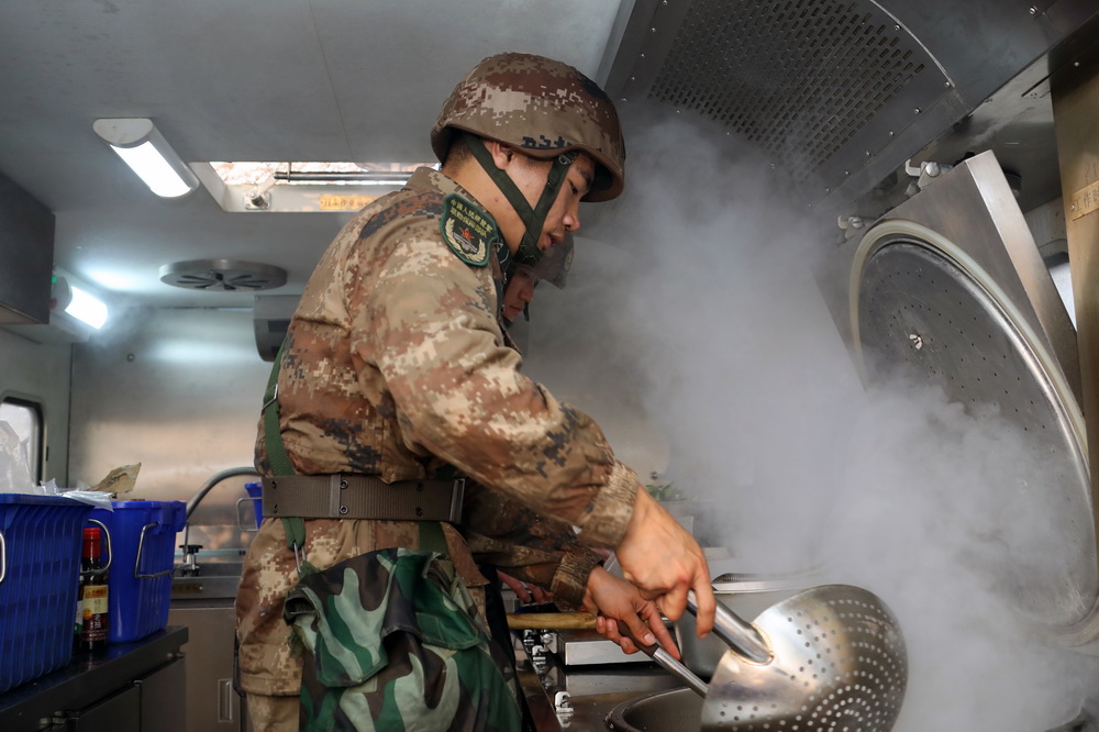 ʳꠅ꠆ِTҰ܇ȼӹҰͣ1129ՔzAlμ z