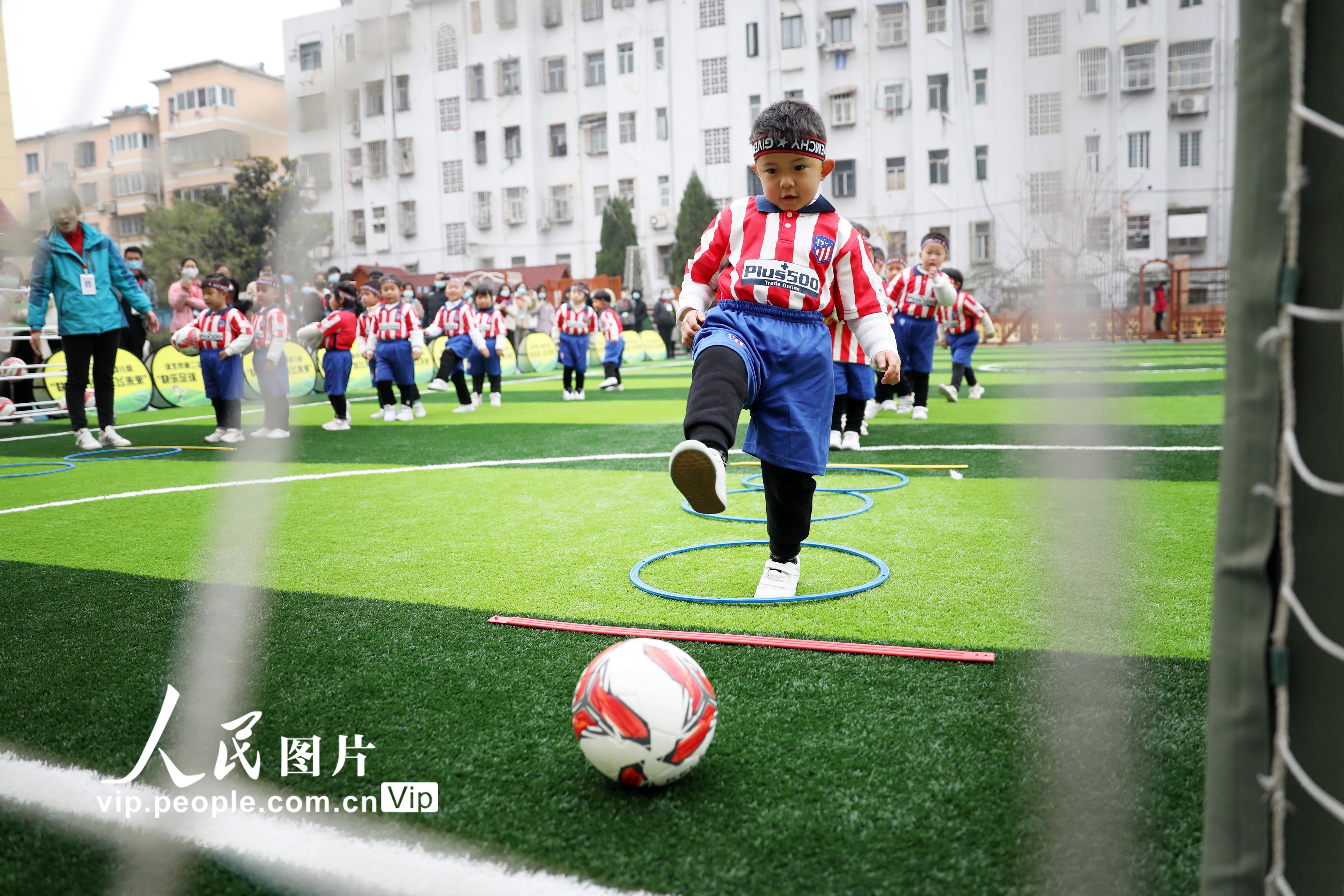 127ʡеڶ׃@СnόW