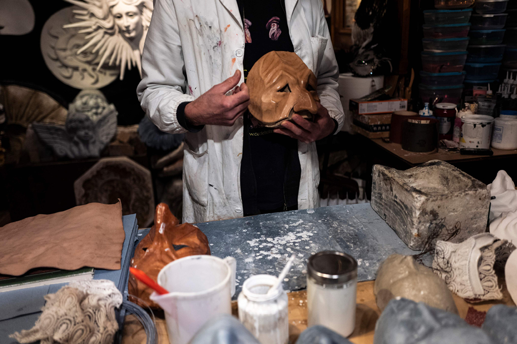 2��6����һ�����������������˹�Ĺ����������������