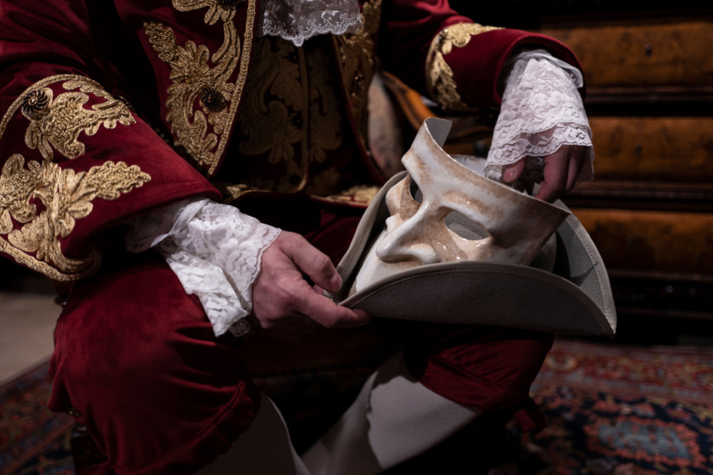 2��6���������������˹��һ��������g�����b�������ֳ������