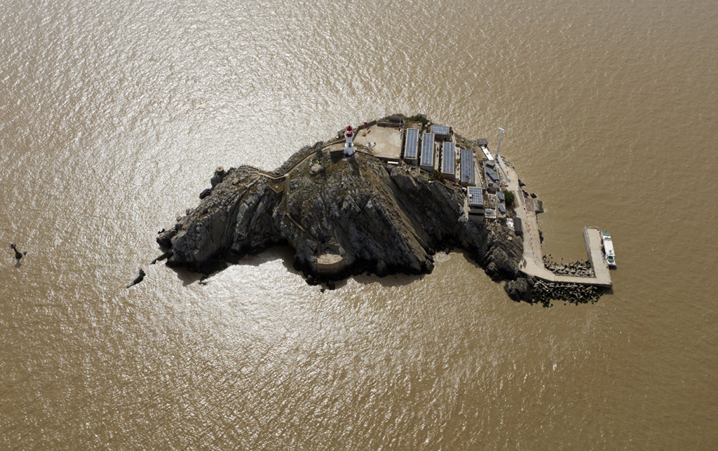 圖為3月30日拍攝的江蘇省連云港市灌云縣開山島（無人機照片）。新華社記者 李雨澤 攝