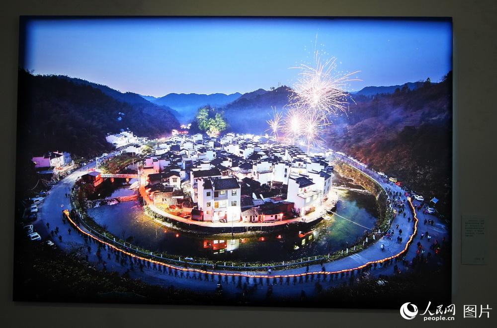 ϣҰÓؚ СȫzӰչڇҲ^_Ļ8