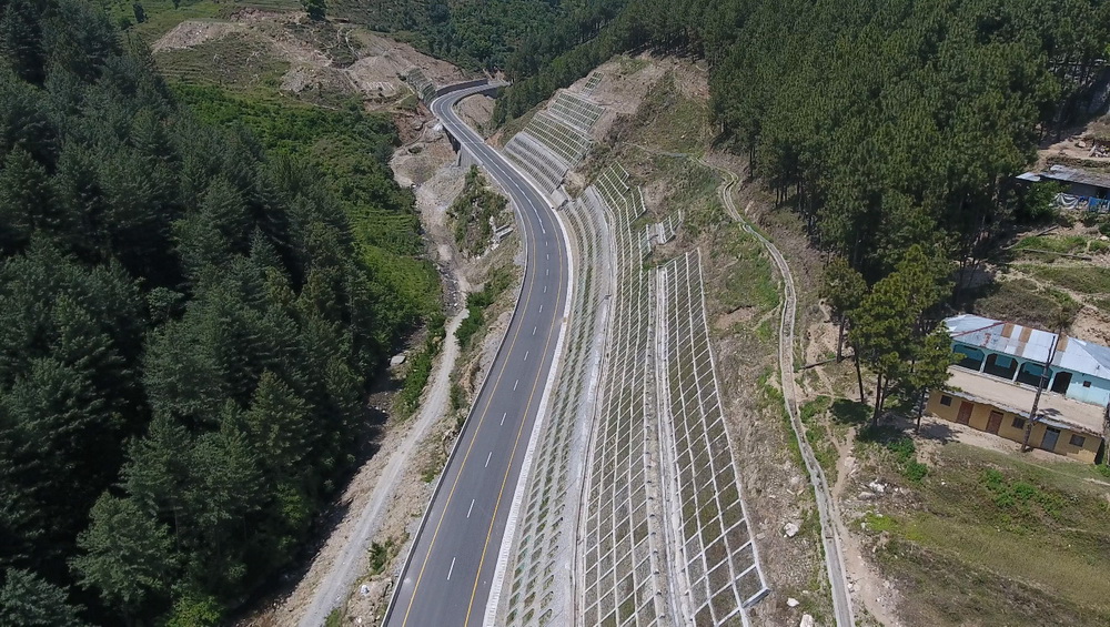 �@��2020��7��28���Ĕz�İͻ�˹̹����������·�����Ŀ���������������ض�����·��������������·�����Ŀ���а����x��·����������������ϱ���ͨ�ɾ������A��l���Ї���ͨ���O�ɷ����޹�˾���D��