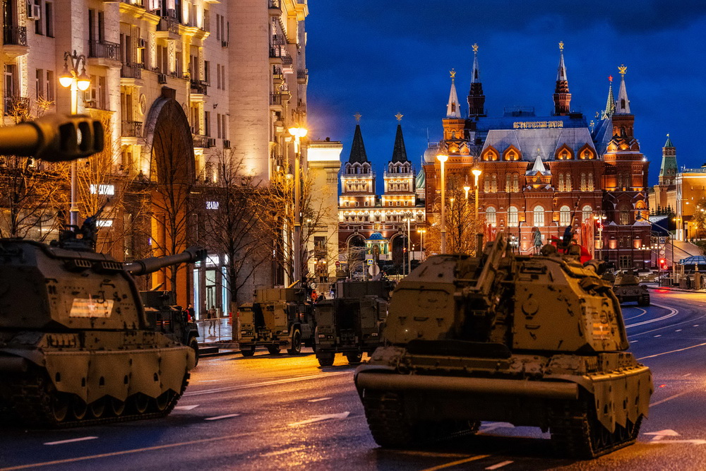 5��4��������醱�ʽ���ŵĶ�܊��܇��Ī˹�ƽ��^��������A��/����