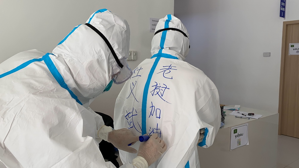 5��5�����Ї����ҽM�����ϓ��׶��f���\���¹ڷ��׵��������D�tԺ�r�����ҽM�ɆT��ͬ�·��o���ό��ϡ��ϓ���͡���