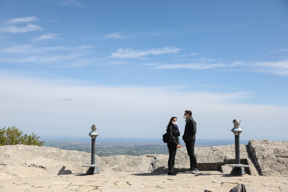 5��6�����˂���ʥ�R���Z�������p�L����