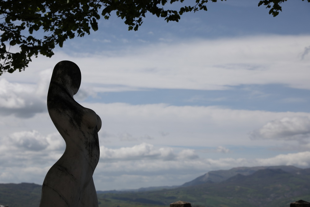 �@��5��6����ʥ�R���Z�����Ĕz�ĵ�����