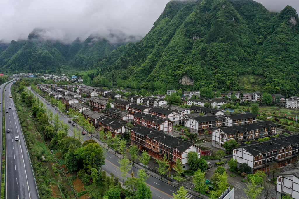 @2021420ĔzĊɽPLС悡o˙CƬAӛ W| z