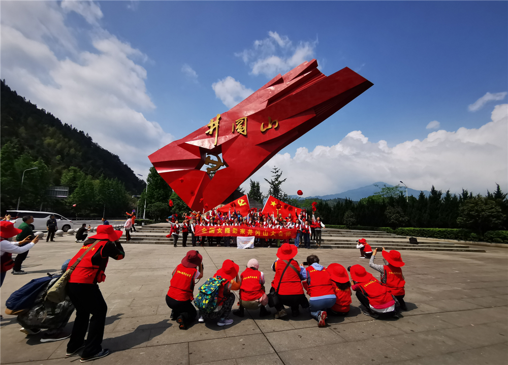 ЇŮzӰMɽ_չtɫy׿z