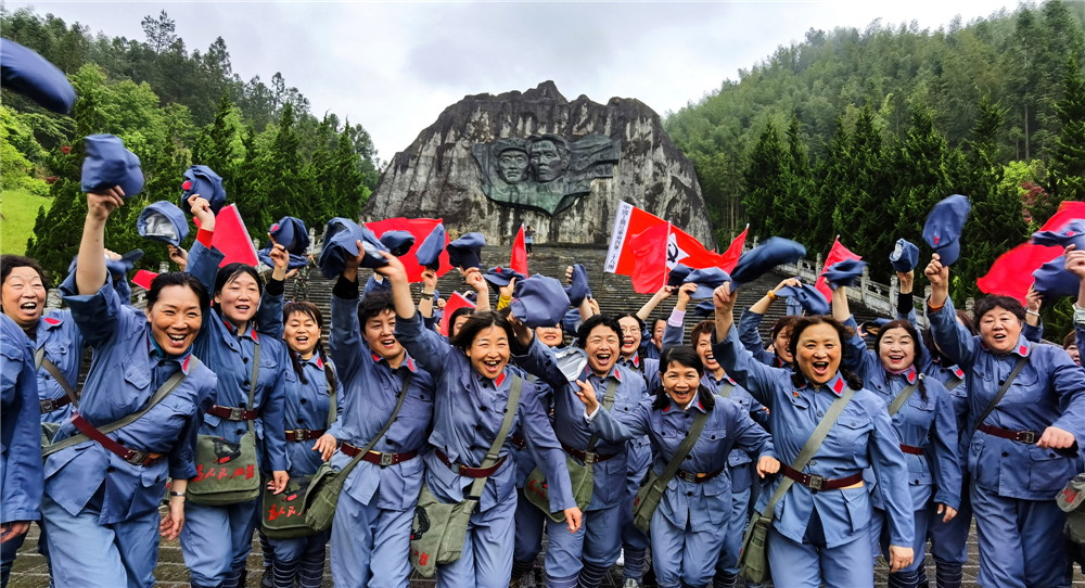 ЇŮzӰMɽ_չtɫyС褔z