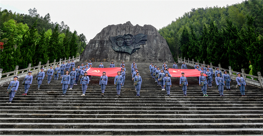 ЇŮzӰMɽ_չtɫy.ӳϼz 