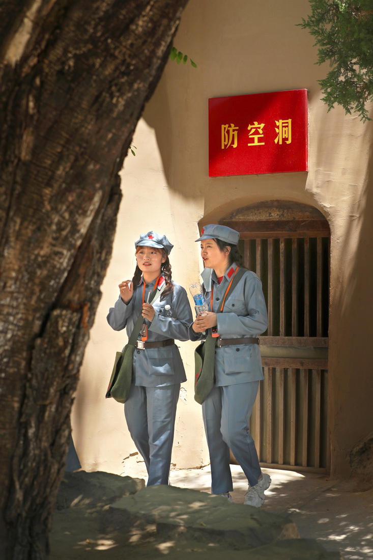 64ӰЗ@fַӼtɫ؜ظqtɫĻz