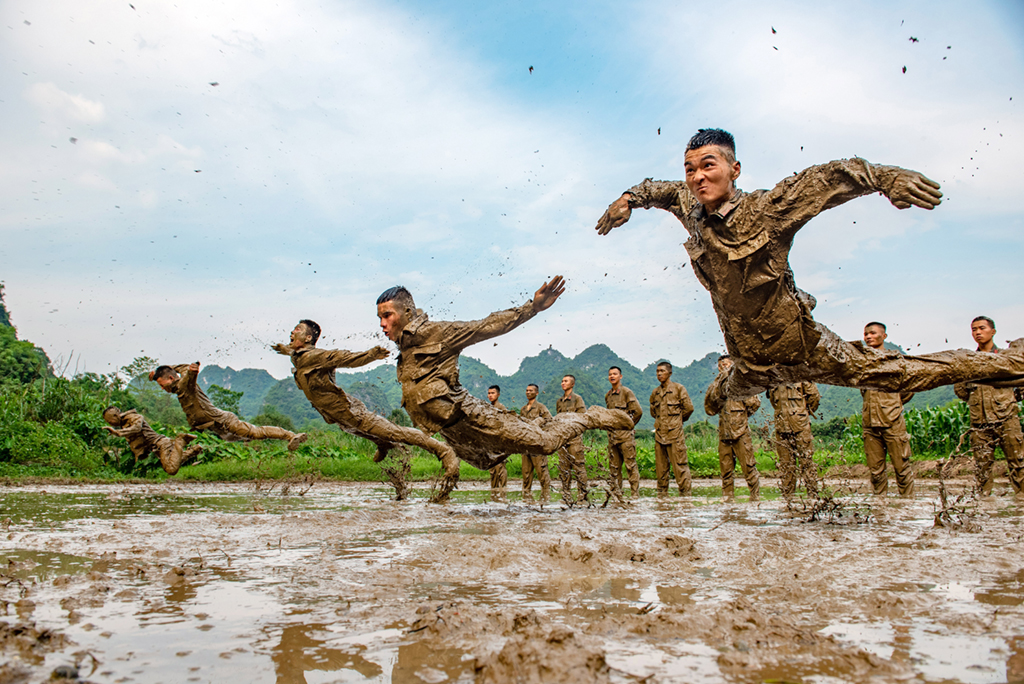 侯V꠳֧ꠈڴꠑ{꠹ٱ̶MеӖ202056ՔzAlຣ z