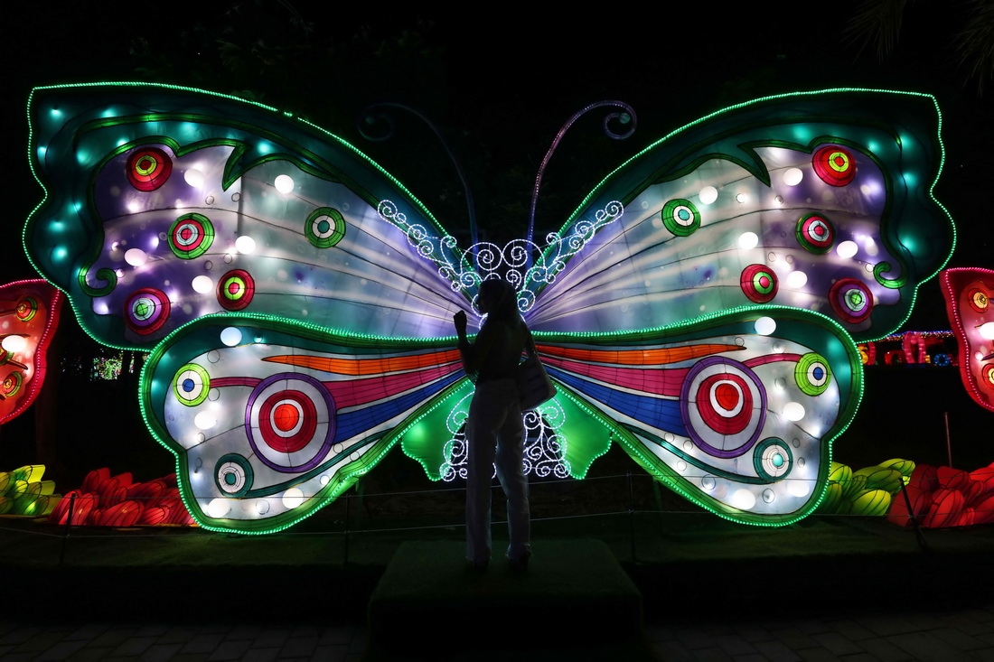 111һŮվڰLϰݵğbǰ