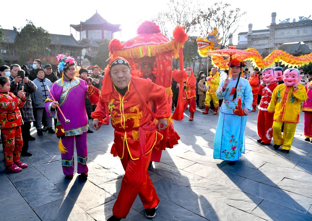 1��31�������gˇ���ڰ���ʡ�������S�ǅ^���P�vʷ�Ļ��օ^�M�����ױ��������A��l�������� �z��