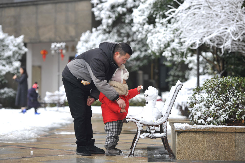 1��31�����������F��ʡ�F��������^ĳС�^�ȶ�ѩ�������A��l������ �z��