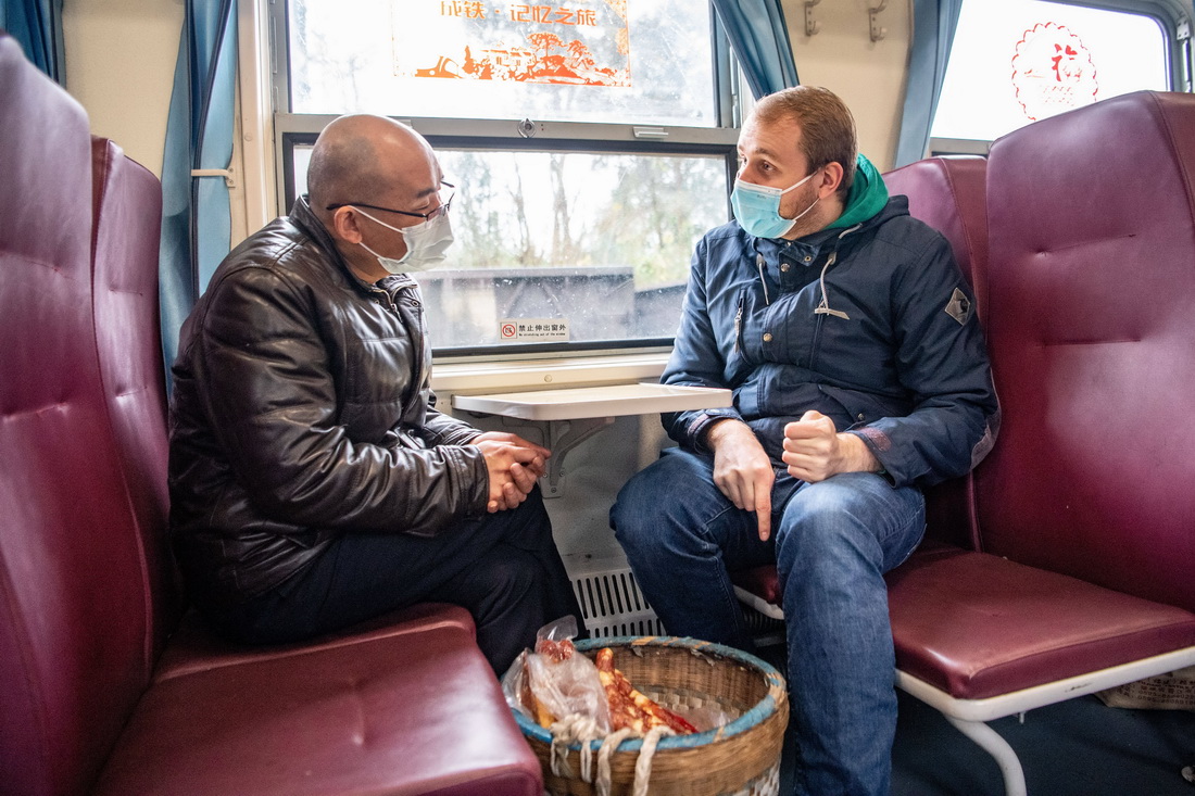 �R�����ң��ڡ�����܇��܇���ȺͲ�ُ��؛�����l���ҳ���1��27�Քz����