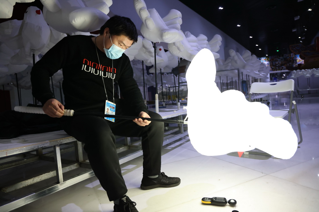 1��26���������ˆT�ھS�o�����������������A��ӛ�� �S��� �z