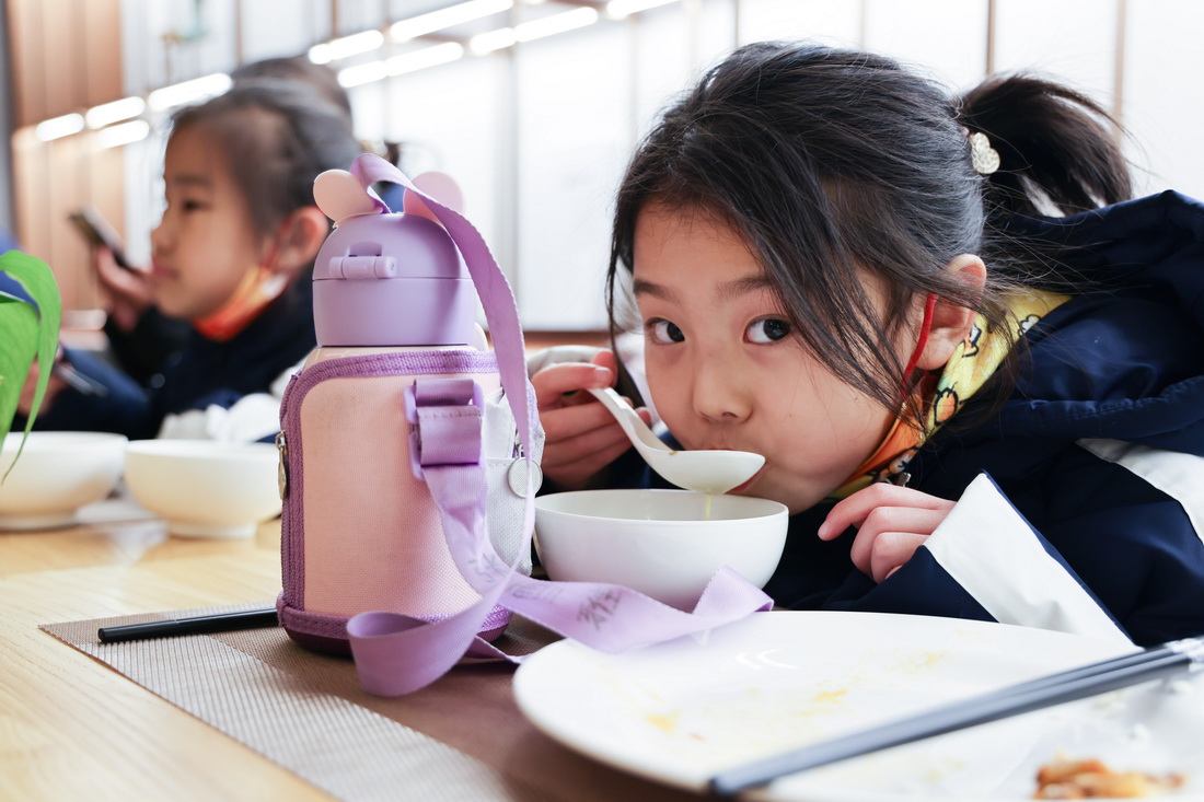 �R�m����ͯ�ϳ��F�ĺ����ھƵ�����ͣ�1��10�Քz�������A��ӛ�� �S��� �z