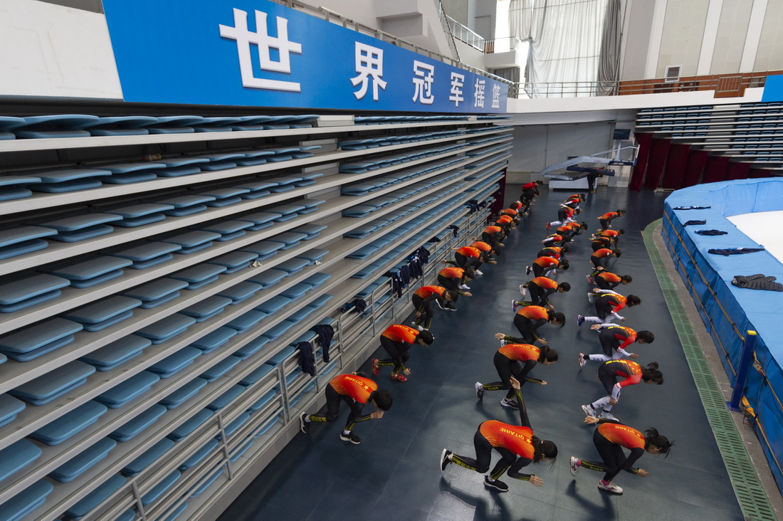 2��24���������_���w�����������_���I�WԺ�̵��ٻ�Ӗ�����ĵĺ��ӂ����ϱ�ǰ������