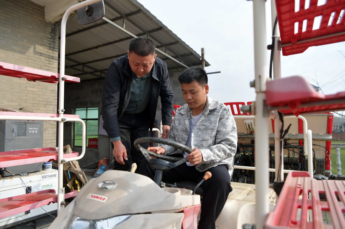 �ڽ���ʡ�ϲ��h����悕x�������������󣩺̓��ӹ����lһ��yԇһ�_���ޏ͵Ĳ���C��3��5�Քz����