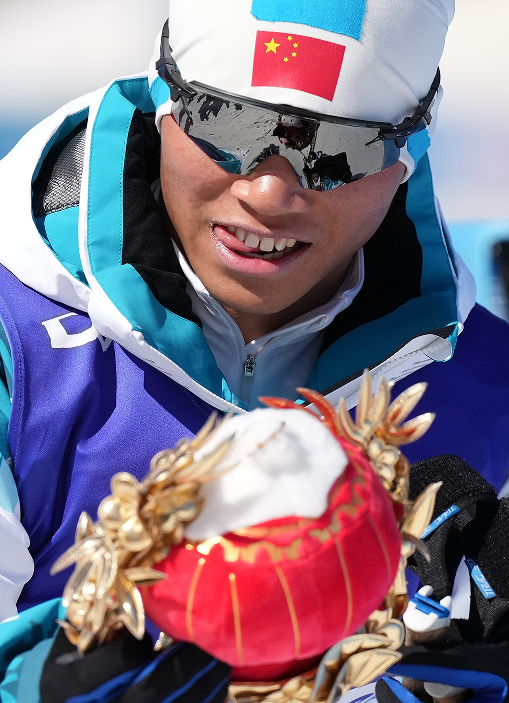 �@�Ú��W������������о��x�����ˣ���ِ��܊���Ї��x�ք��������C�l�o��Ʒ�xʽ���Iȡһֻ��ѩ���ڡ���3��8�Քz�������A��ӛ�� �f�� �z