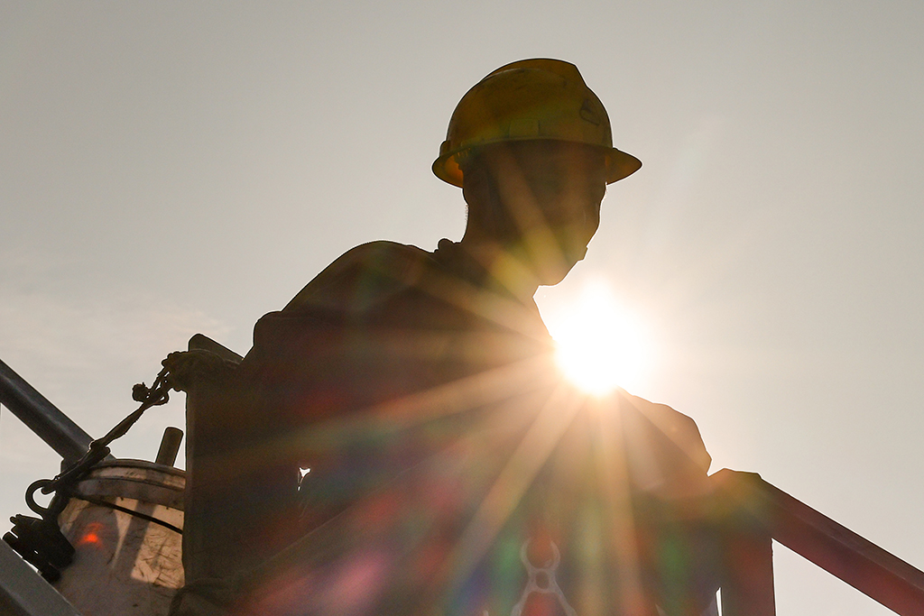 3��15������֩���ˡ��M���Fꖇ��H�Q�������p����������ʂ��M����ϴ���I�����A��ӛ�� �W�|�� �z