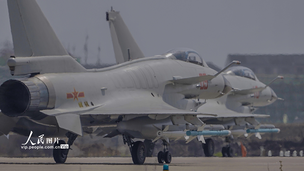 |^܊ձĳýM󏊶ȿ畃ҹwӖ9