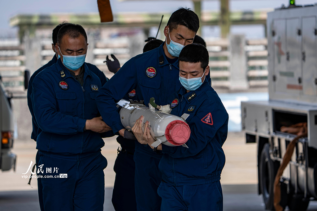 |^܊ձĳýM󏊶ȿ畃ҹwӖ8