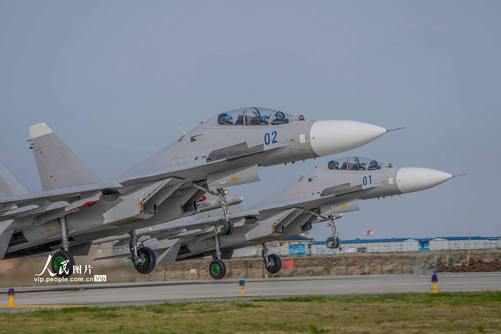 |^܊ձĳýM󏊶ȿ畃ҹwӖ3