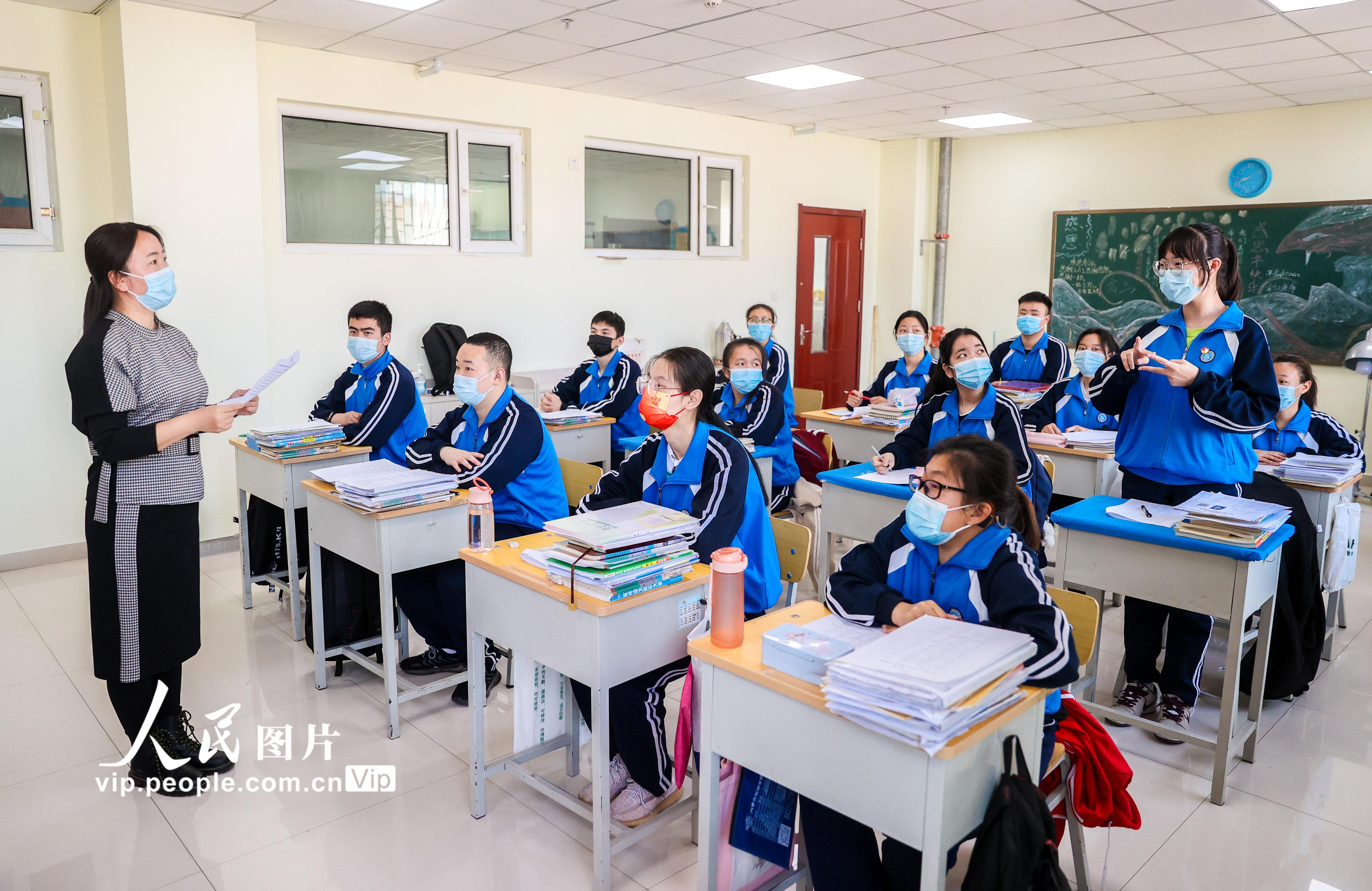 �@�����ӵĸ߿�����4��